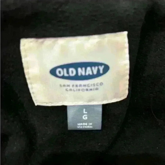 Grey Old Navy heavy vest in size Large. - Picture 3 of 5